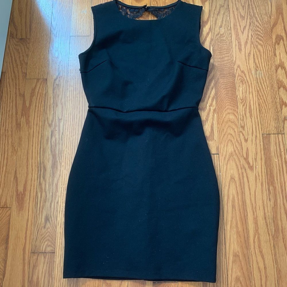 Lulus black bodycon open back dress xs